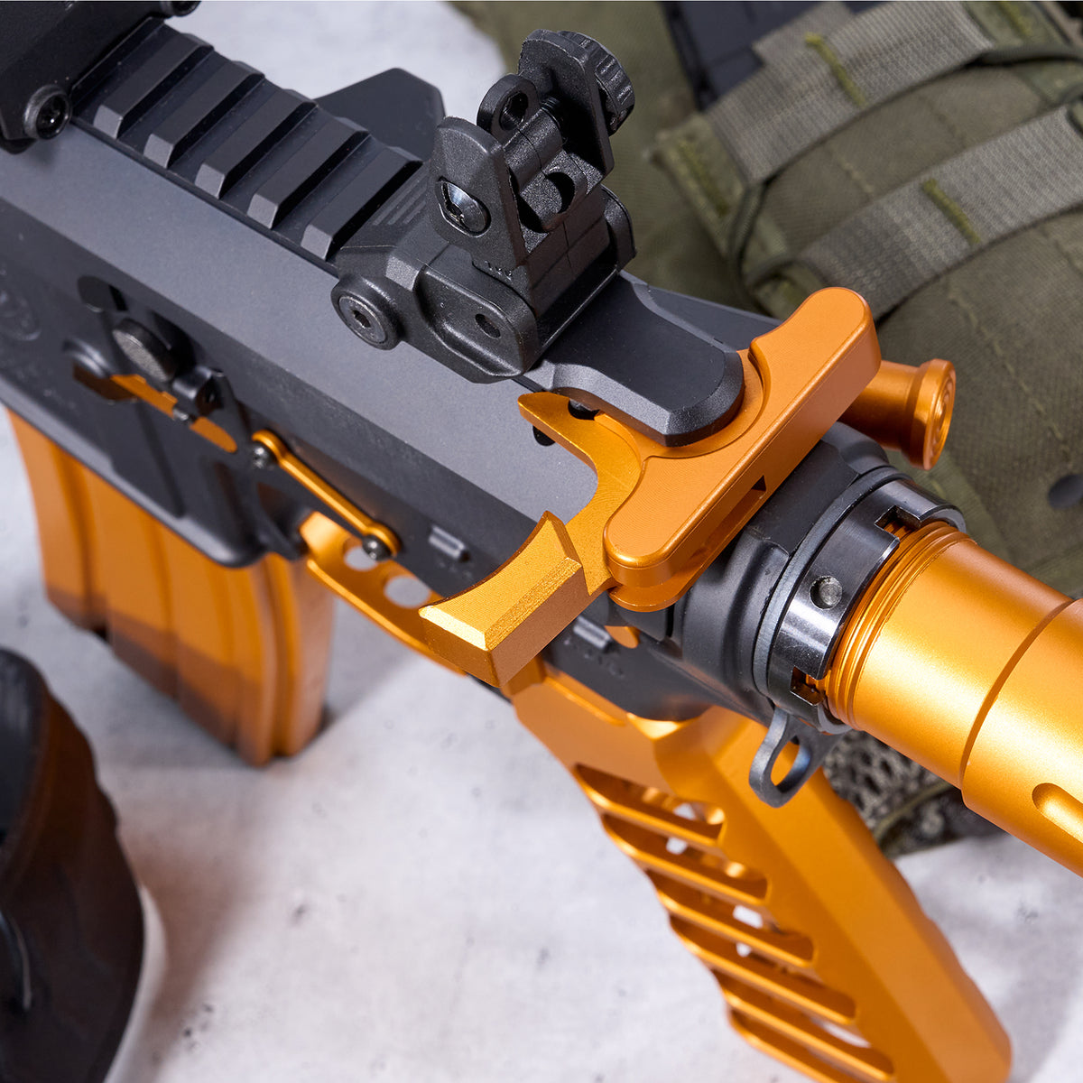 AR-15 Charging Handle With Gen 5 Latch