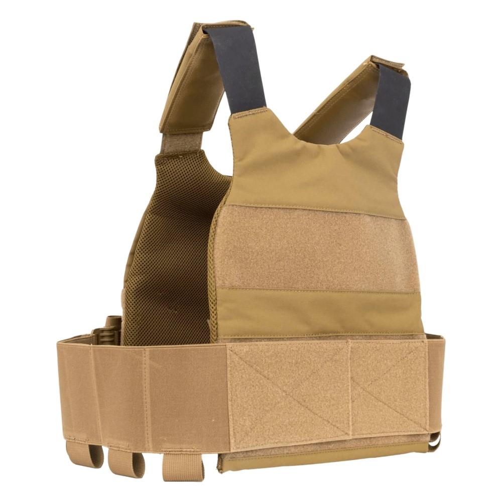Guard Dog Trakr Plate Carrier -FDE w/ front placard