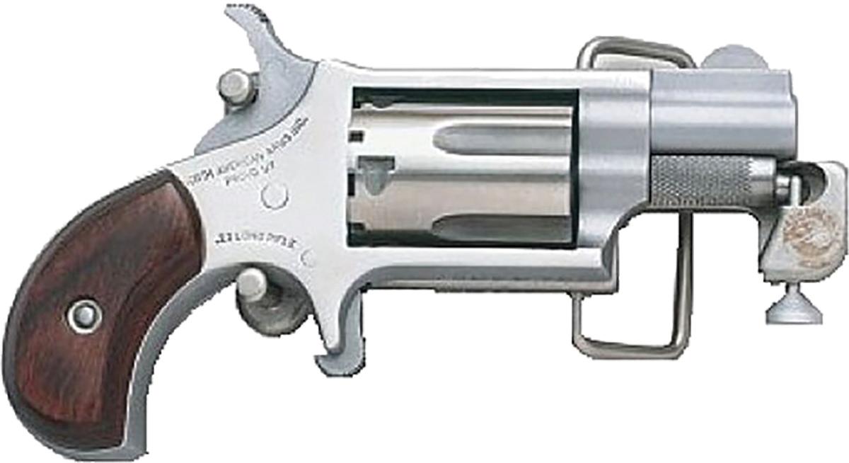 NAA MINI REVOLVER .22MAG 1-1/8 BRL w/BELT BUCKLE