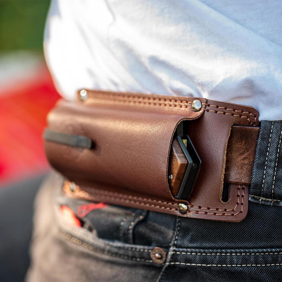 WOOX Leggenda Folding Knife - Genuine Leather Knife Sheath