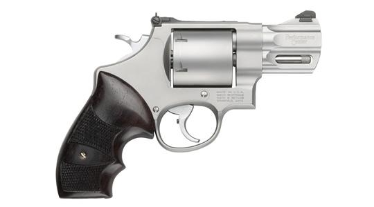 M629 44MAG/44SW 2-5/8 SATIN STS PERFORM CENTER