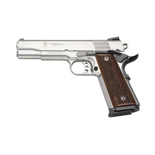 Smith & Wesson