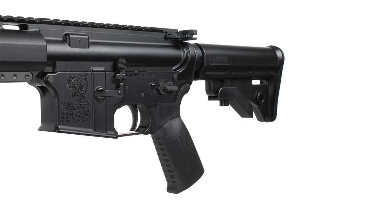 BC-15 .223 Wylde Rifle, 16" Black Nitride Mid Weight Barrel, 1:8 Twist, Mid Length Length Gas System, 15" M-LOK Rail