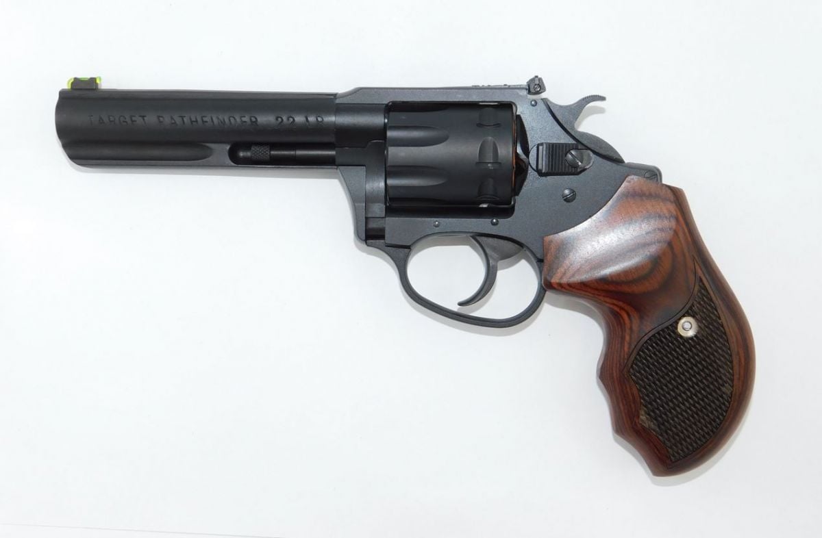 CHARTER PATHFINDER LITE 22LR REVLVR BLK PASSIVE