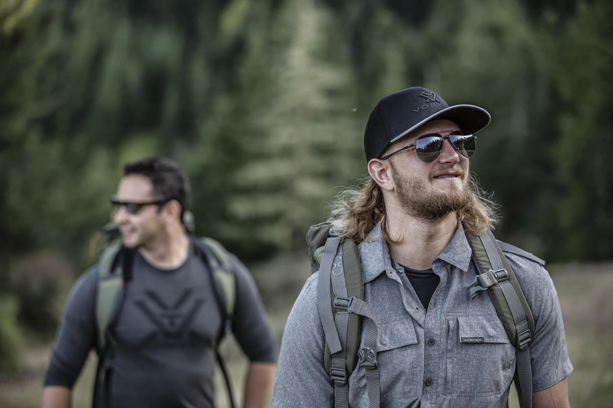 STNGR Aviator Model Lifestyle Sunglasses
